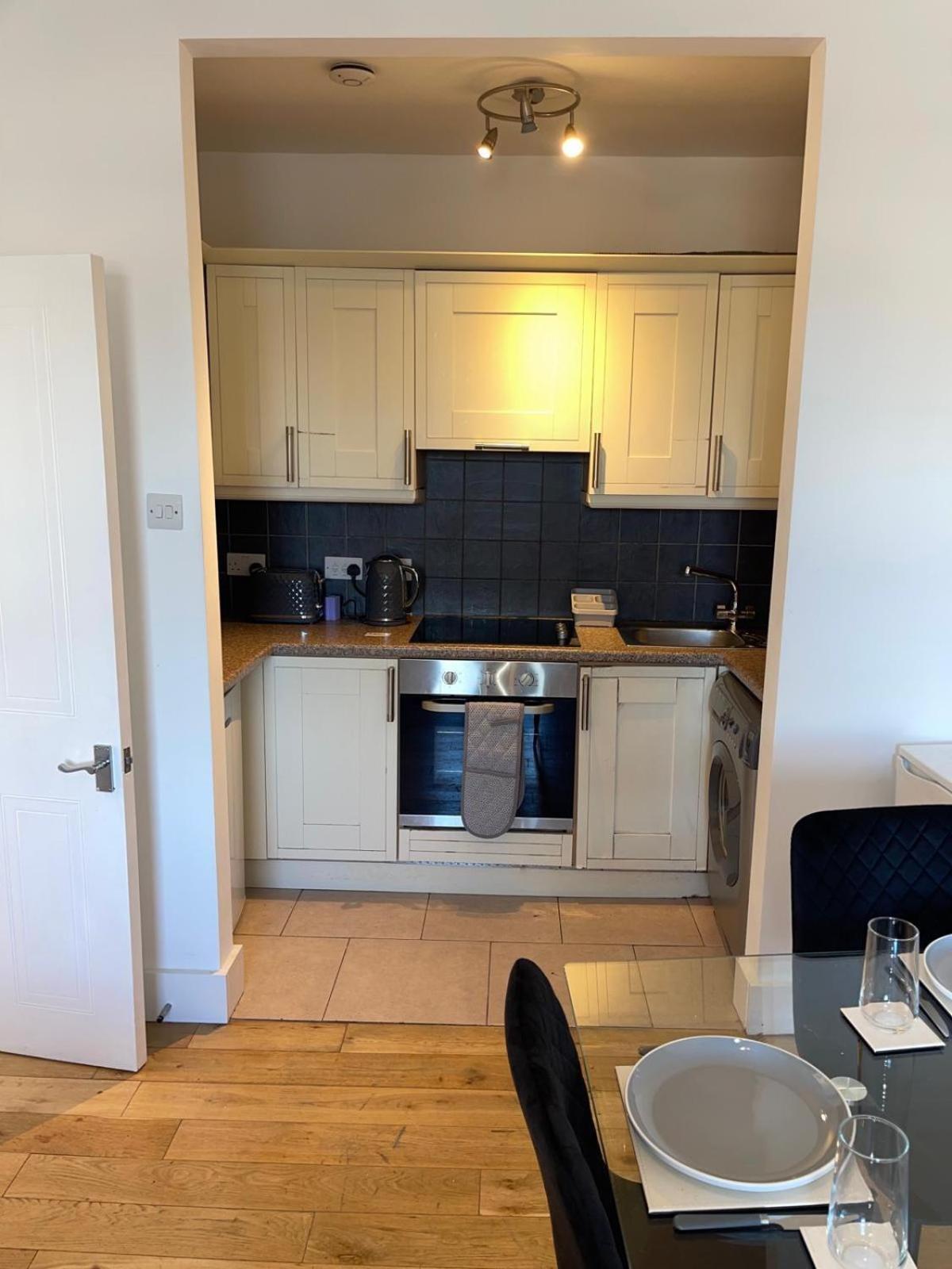 Very Central 2 Bed In Fulham Londres Exterior foto